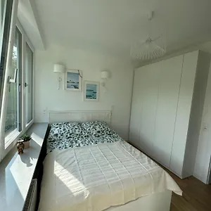  Apartament Zolifornia